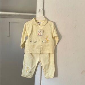 Charming Yellow Kids Pajama Set with Duck Design